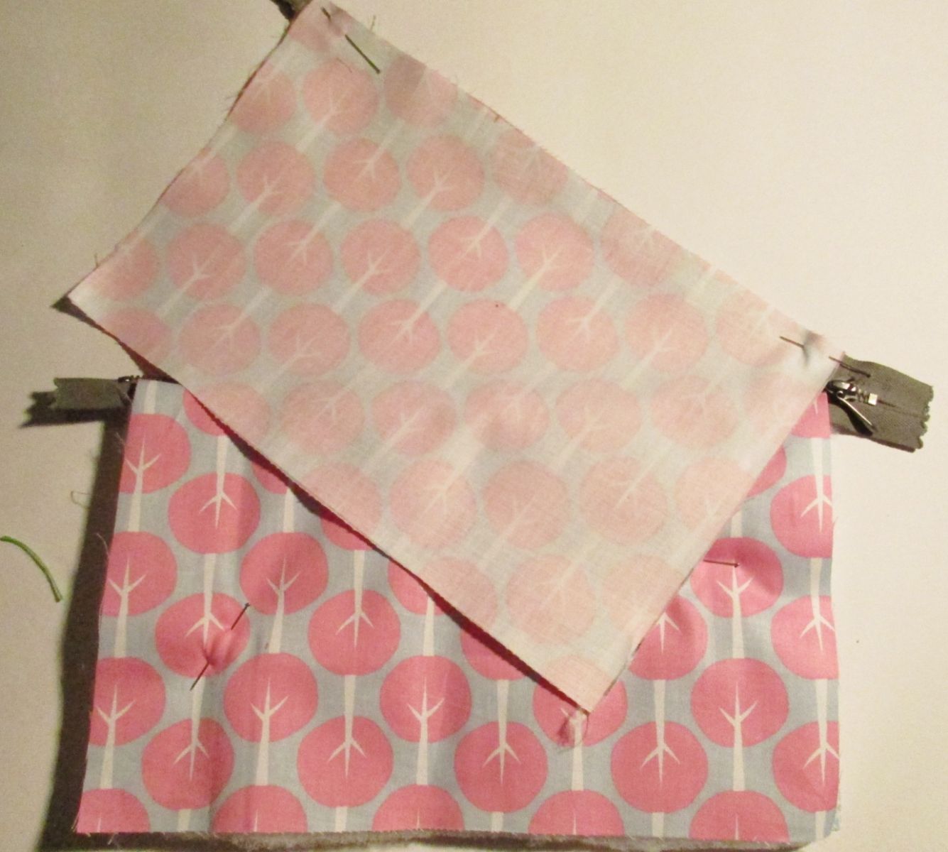 Blog-Inhaltsbild für 'Reißverschluss einnähen wie ein Profi !'