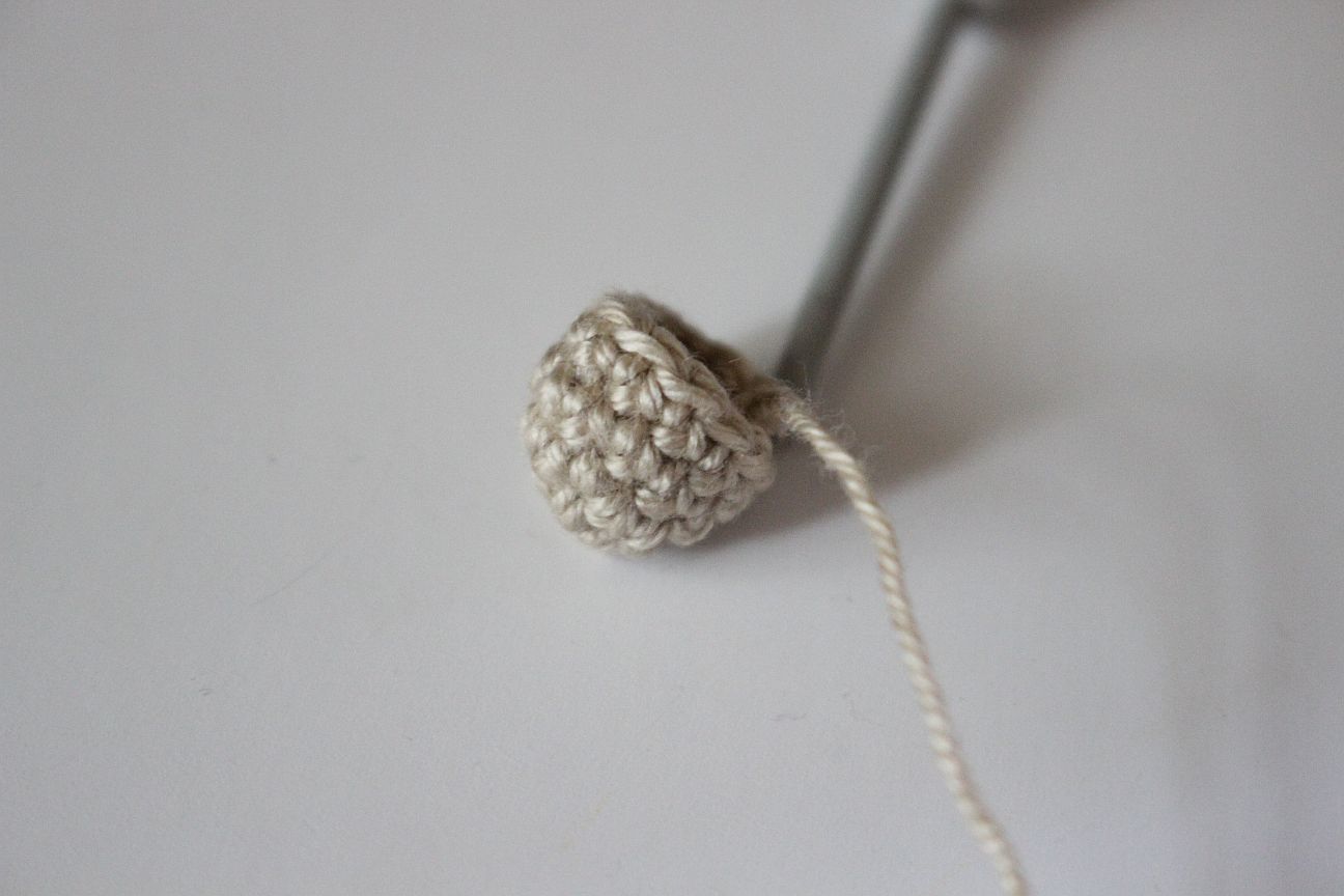 Blog-Inhaltsbild für 'Kostenlose Häkelanleitung. Igel'