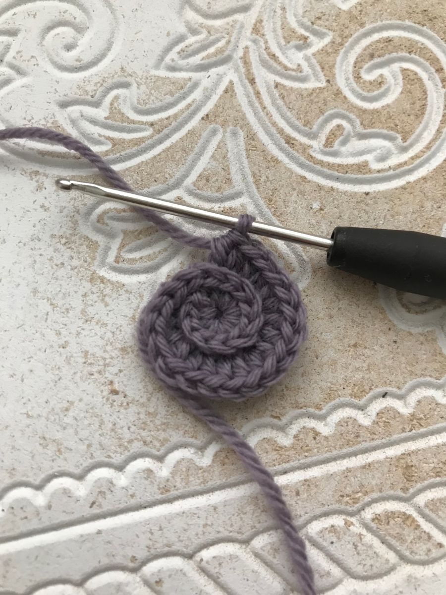 Blog-Inhaltsbild für 'Kürbis häkeln Schlüsselanhänger'