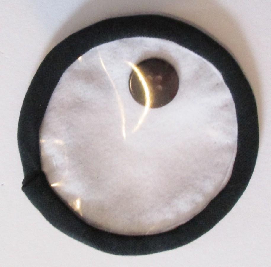 Blog-Inhaltsbild für 'Wackelaugen selbst gemacht DIY Nähe Dir ein Gesicht zum Applizieren'