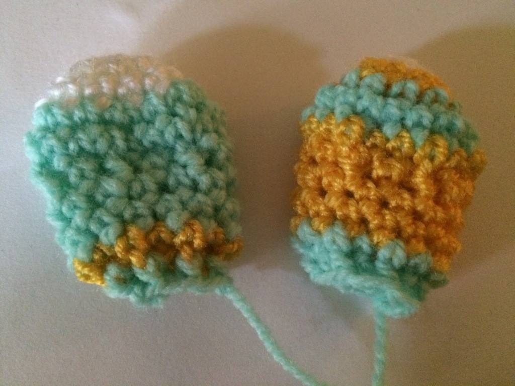 Blog-Inhaltsbild für 'Kostenlose Häkelanleitung - Buntes Osterhäschen'