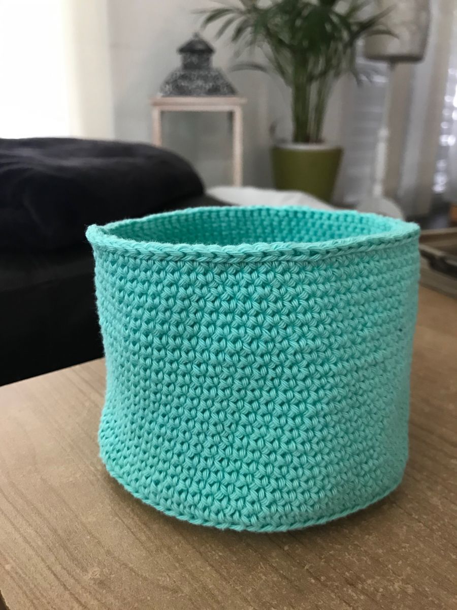 Blog-Inhaltsbild für 'Geburtstagstorte häkeln / Klorollenhut'