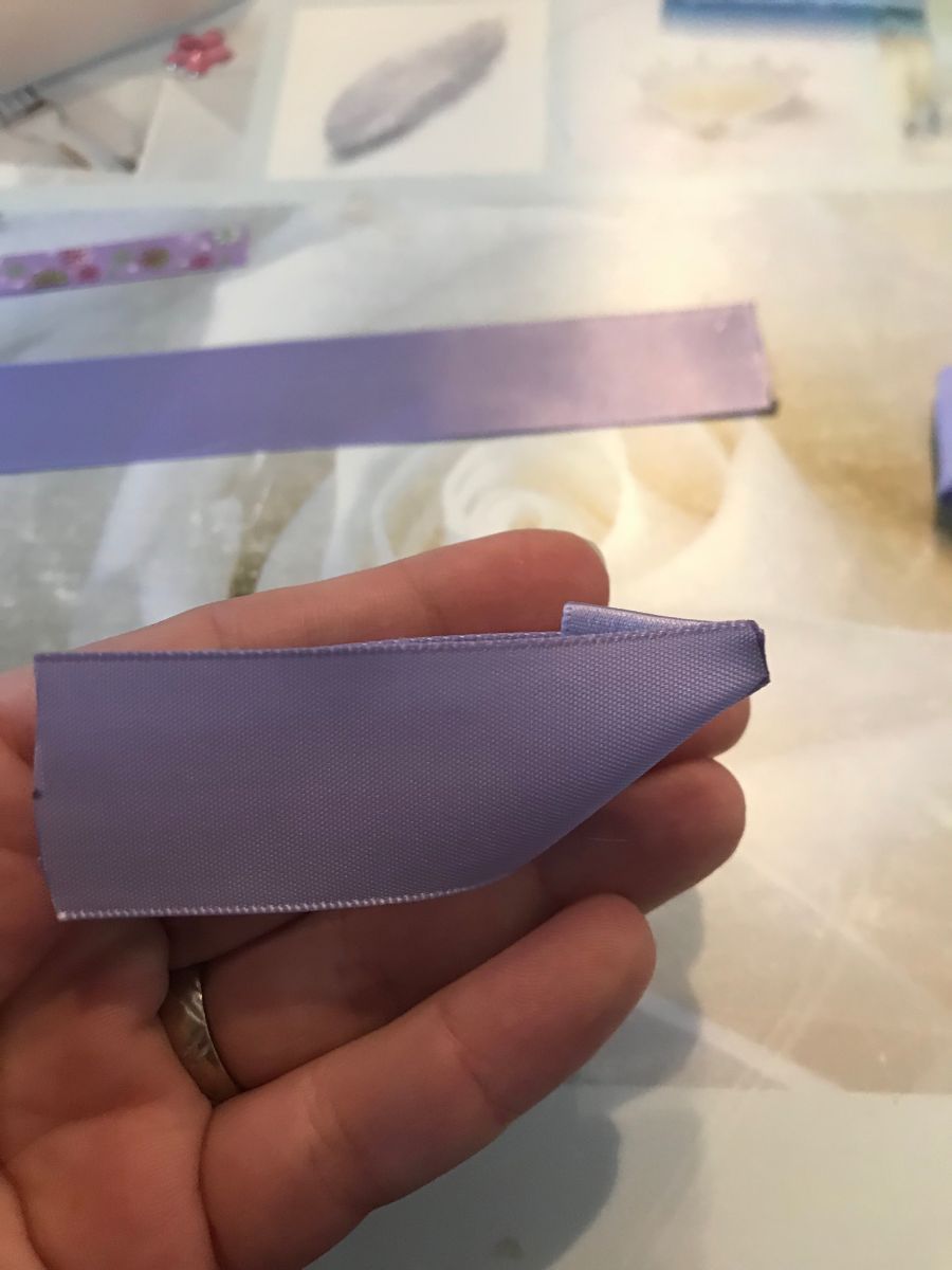 Blog-Inhaltsbild für 'Satinschleifen *1 Haarspangen Bastelanleitung'