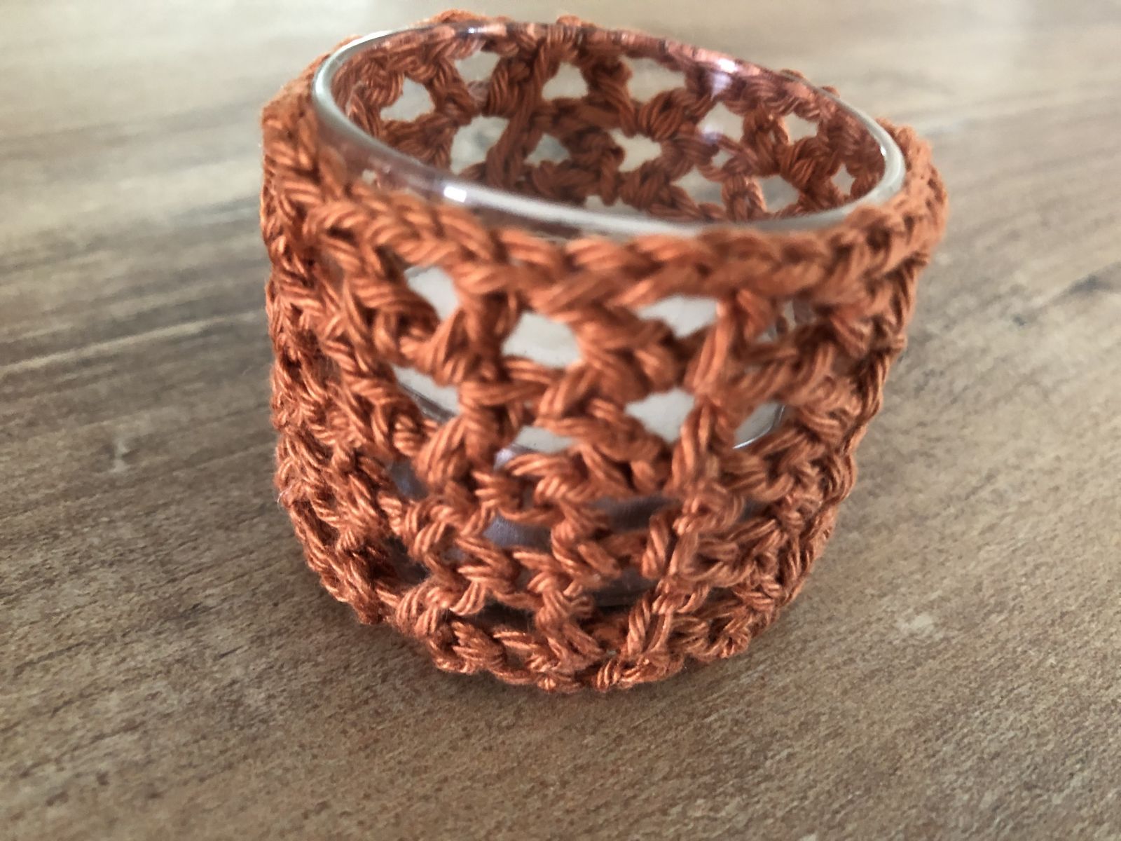 Blog-Inhaltsbild für 'Teelichtglas-Stulpen häkeln'