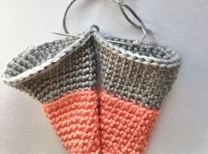 Blog-Inhaltsbild für 'Kostenlose Häkelanleitung Nilpferd Ballerina'