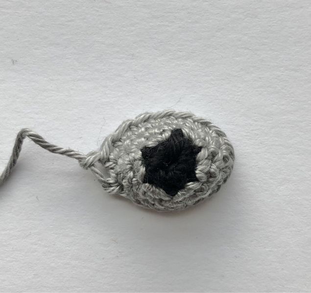 Blog-Inhaltsbild für 'Häkelanleitung Schlüsselanhänger Wald'