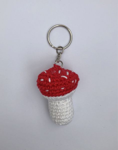 Blog-Inhaltsbild für 'Häkelanleitung Schlüsselanhänger Wald'