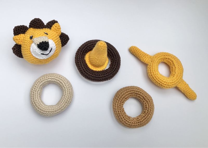 Blog-Inhaltsbild für 'Häkelanleitung Löwen-Kegel'