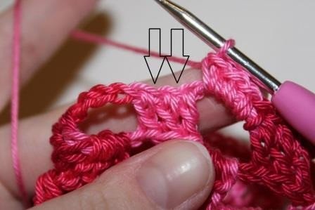 Blog-Inhaltsbild für 'Gratis Häkelanleitung Windlicht-Deko &quot;Kirschblüte&quot;'