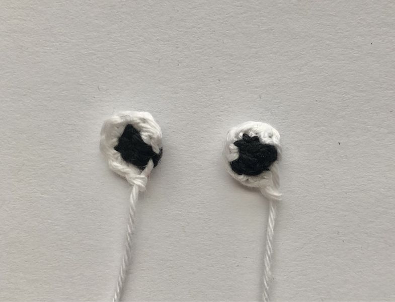 Blog-Inhaltsbild für 'Häkelanleitung Lesezeichen Bär und Frosch'