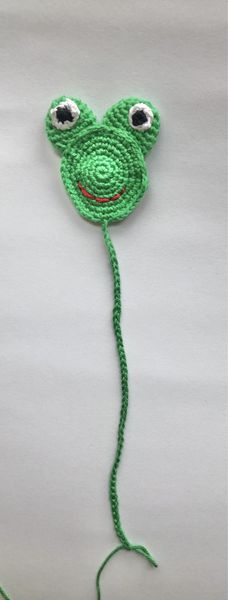Blog-Inhaltsbild für 'Häkelanleitung Lesezeichen Bär und Frosch'