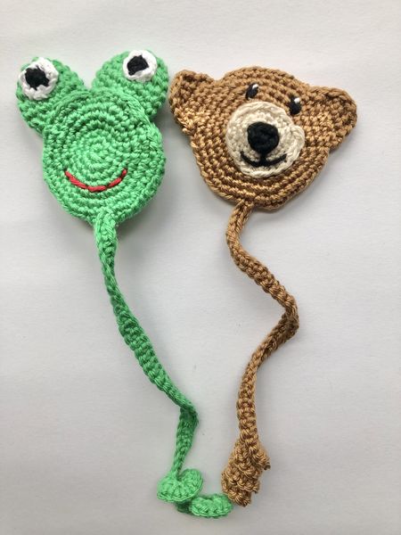 Blog-Inhaltsbild für 'Häkelanleitung Lesezeichen Bär und Frosch'