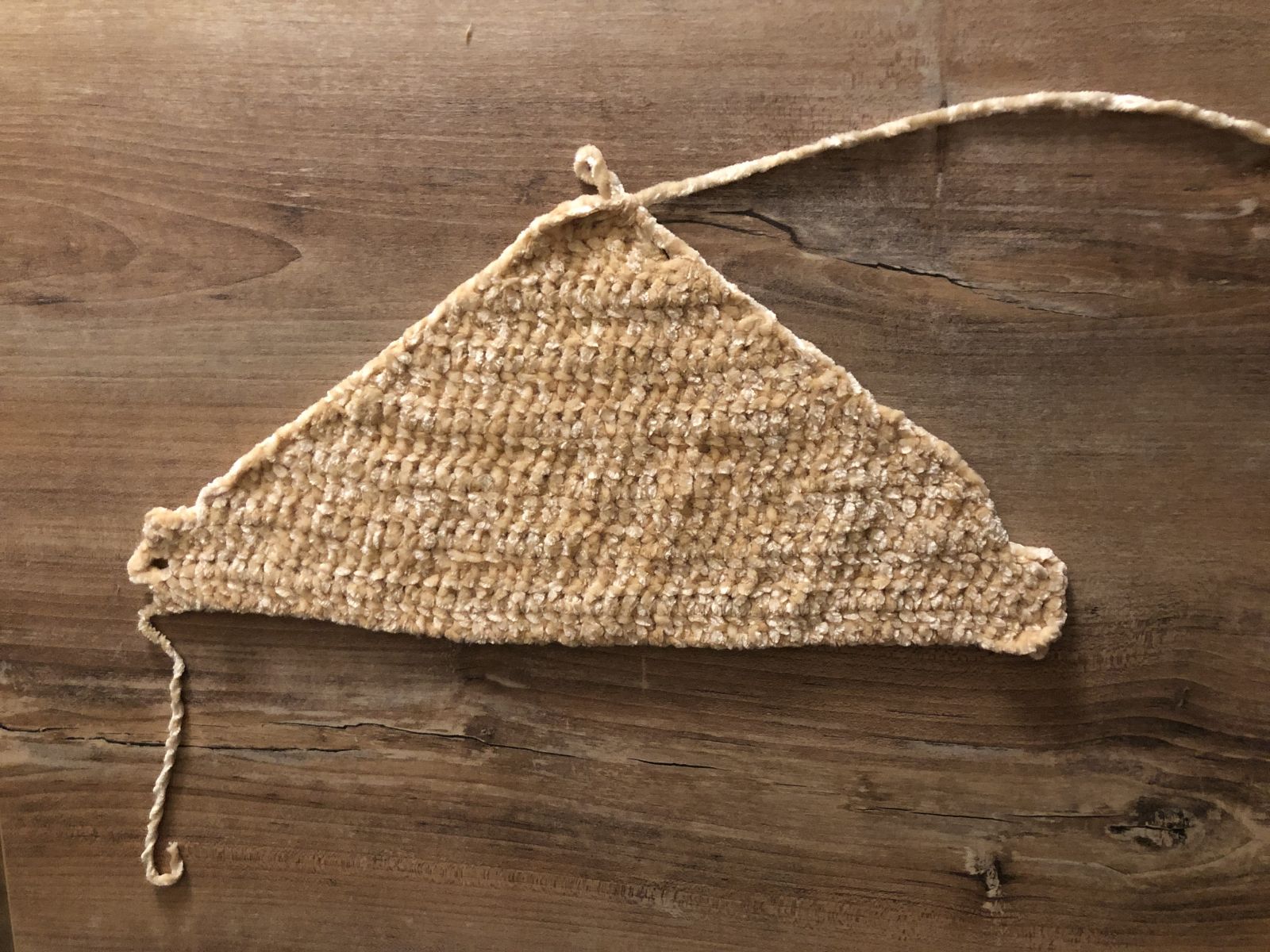 Blog content image for 'The right yarn for babies - crochet baby scarves'