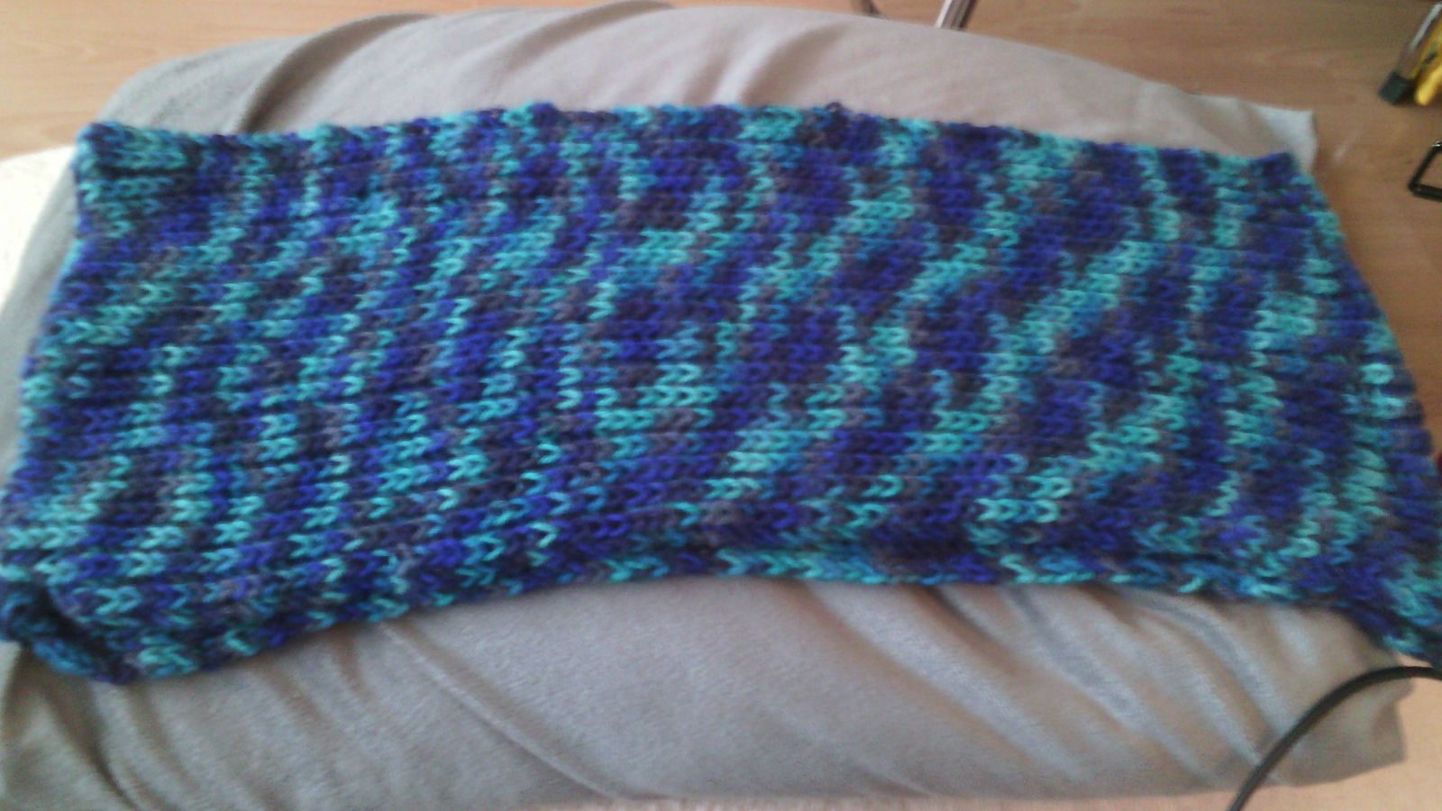 Blog-Inhaltsbild für 'Schöner warmer Schal selbstgemacht'