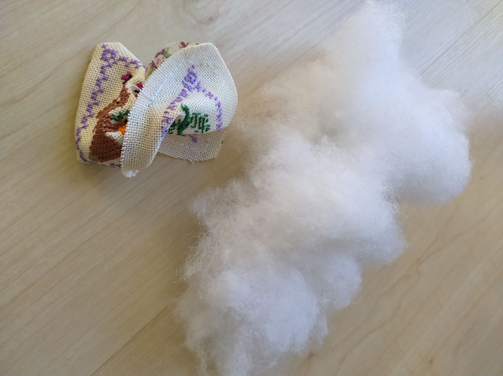 Blog-Inhaltsbild für 'Freebie - Kreuzstich Ostern - Osterhase'