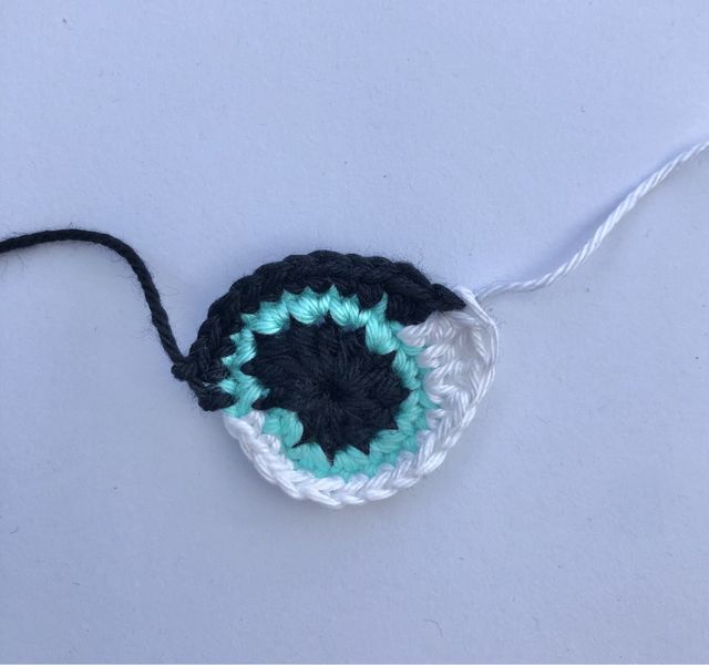 Blog-Inhaltsbild für 'verschiedene Amigurumi-Augen häkeln'