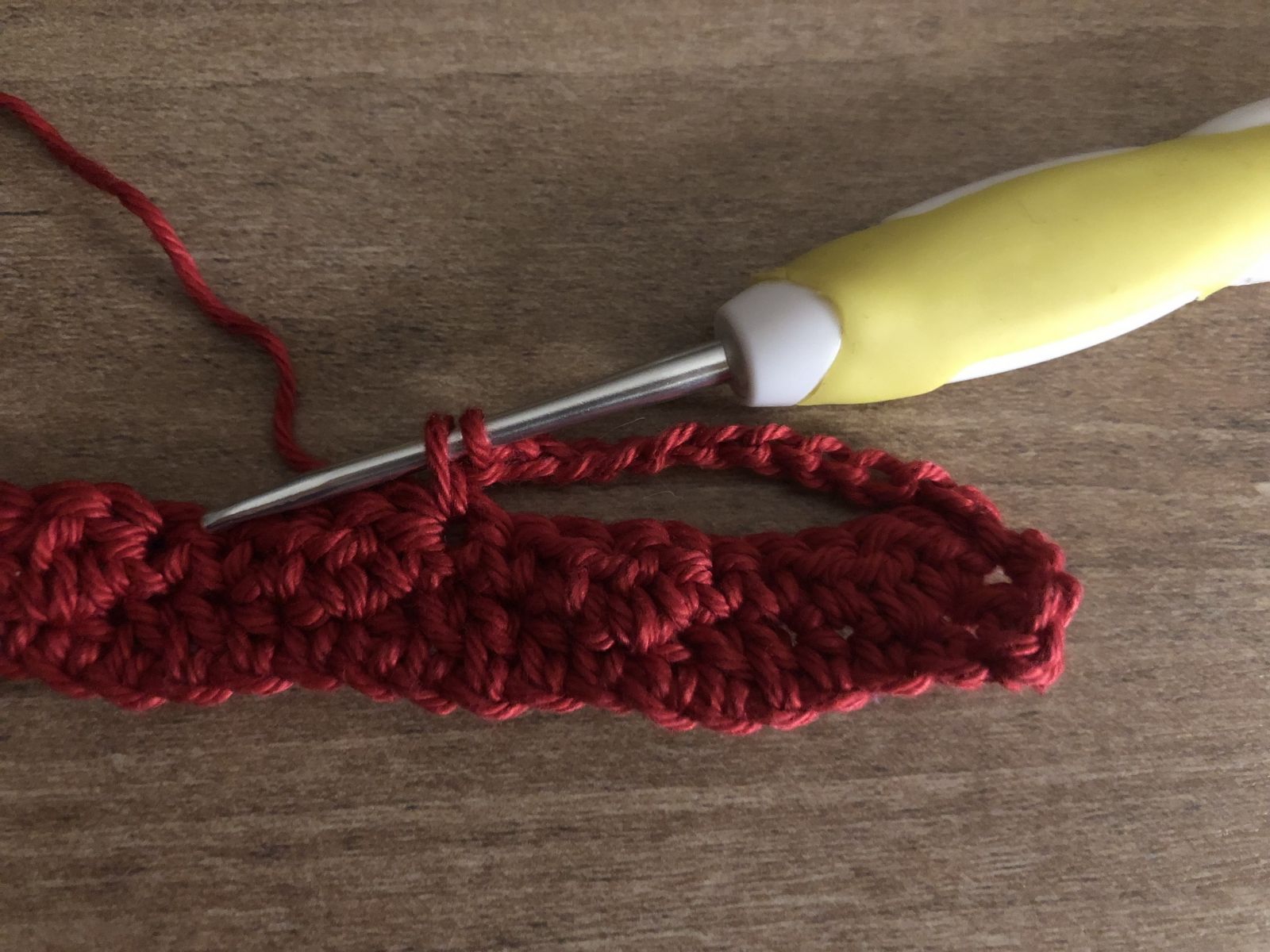 Blog-Inhaltsbild für 'Crochet a loveletter holder with lots of love'