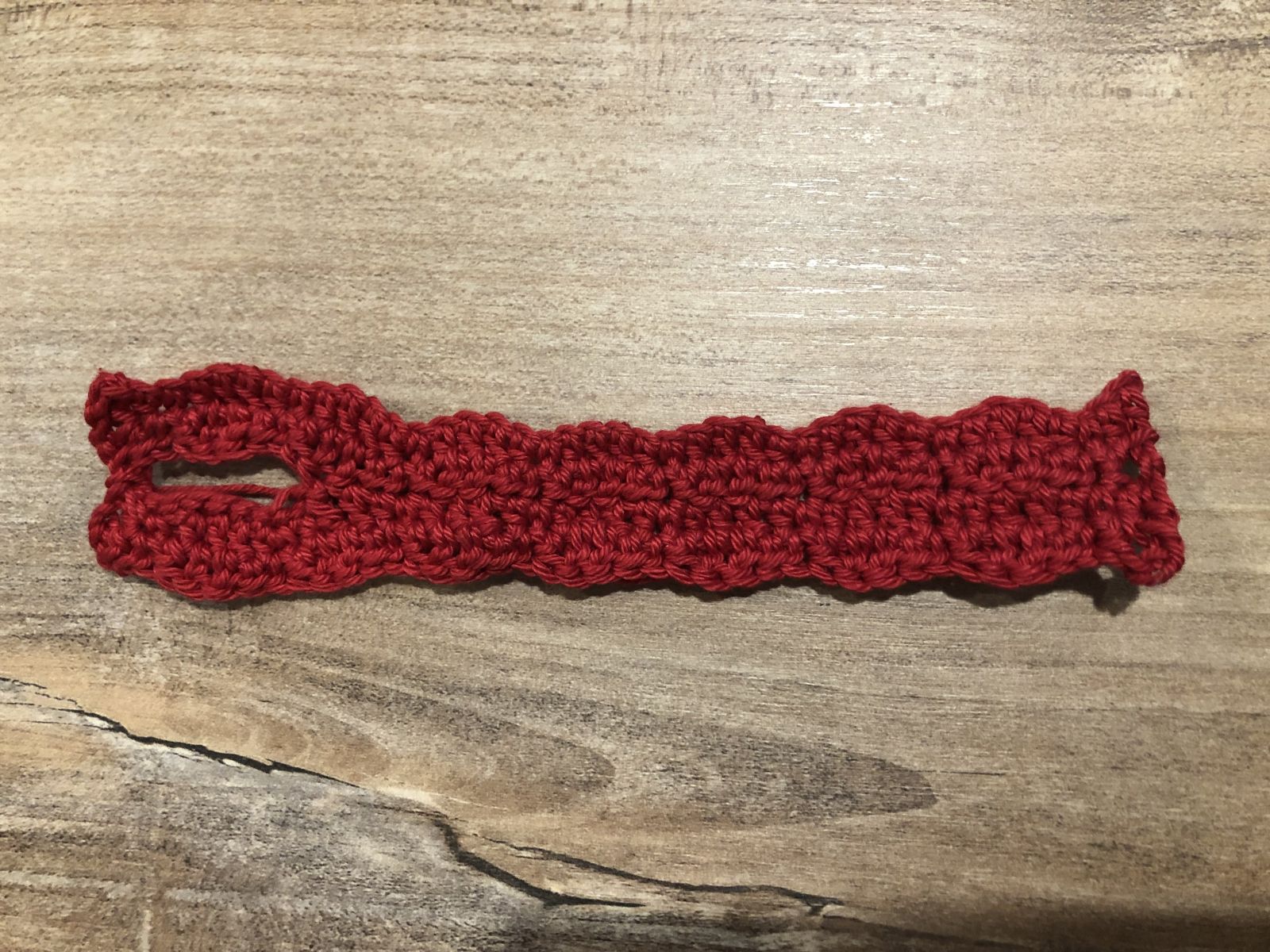 Blog-Inhaltsbild für 'Crochet a loveletter holder with lots of love'