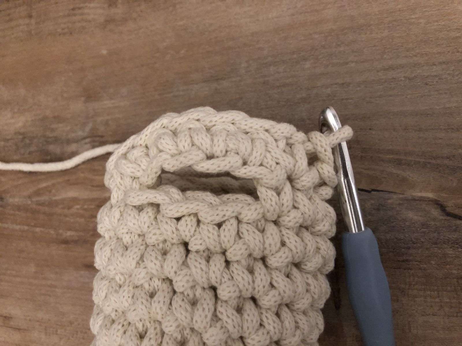 Blog-Inhaltsbild für 'Baby-Wickeln mit Häkelideen zu etwas Besonderem machen'