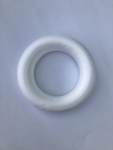 Blog-Inhaltsbild für 'Häkelanleitung Elefanten-Kranz'