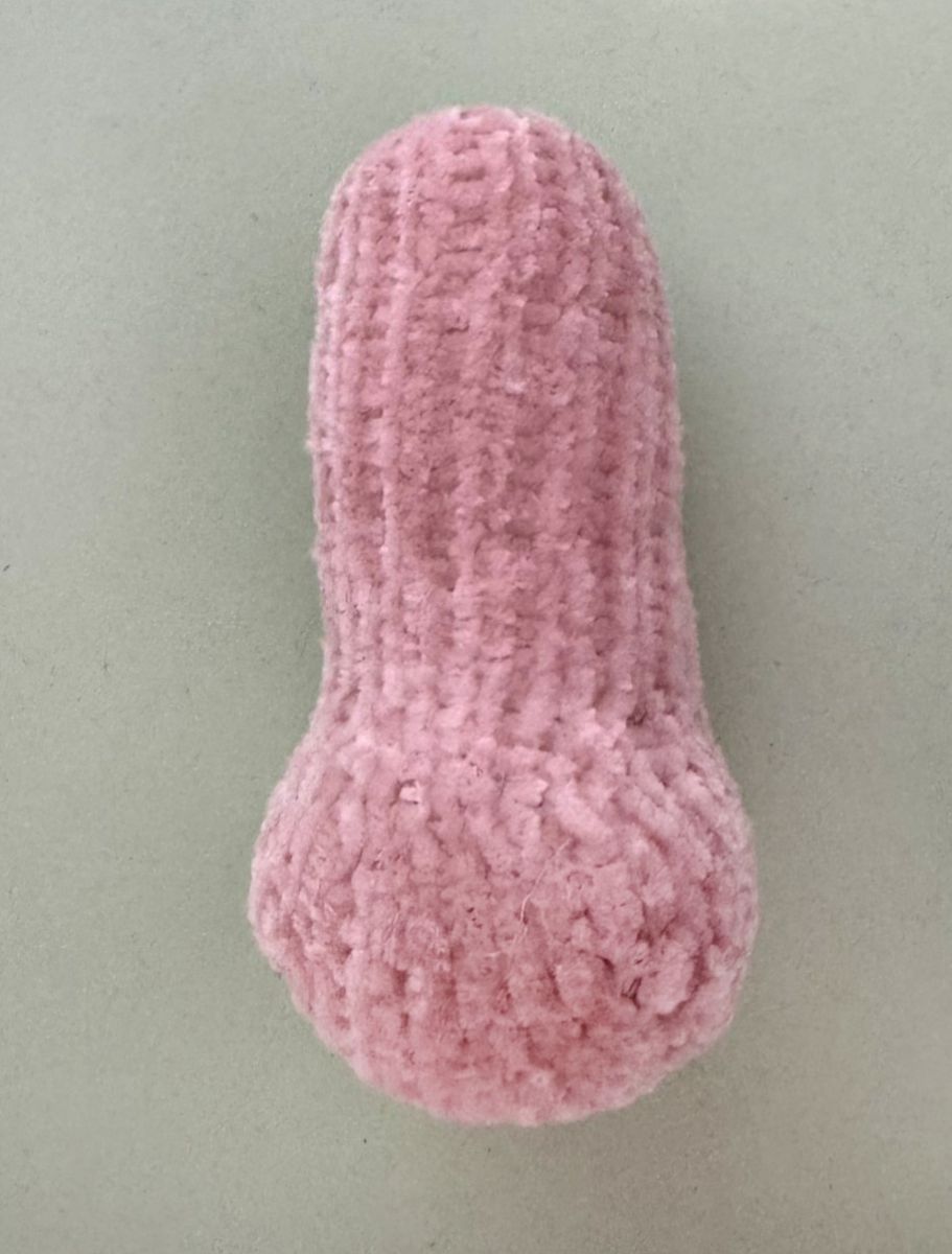 Blog content image for 'A fluffy little baby in a cozy deer, knitted.'