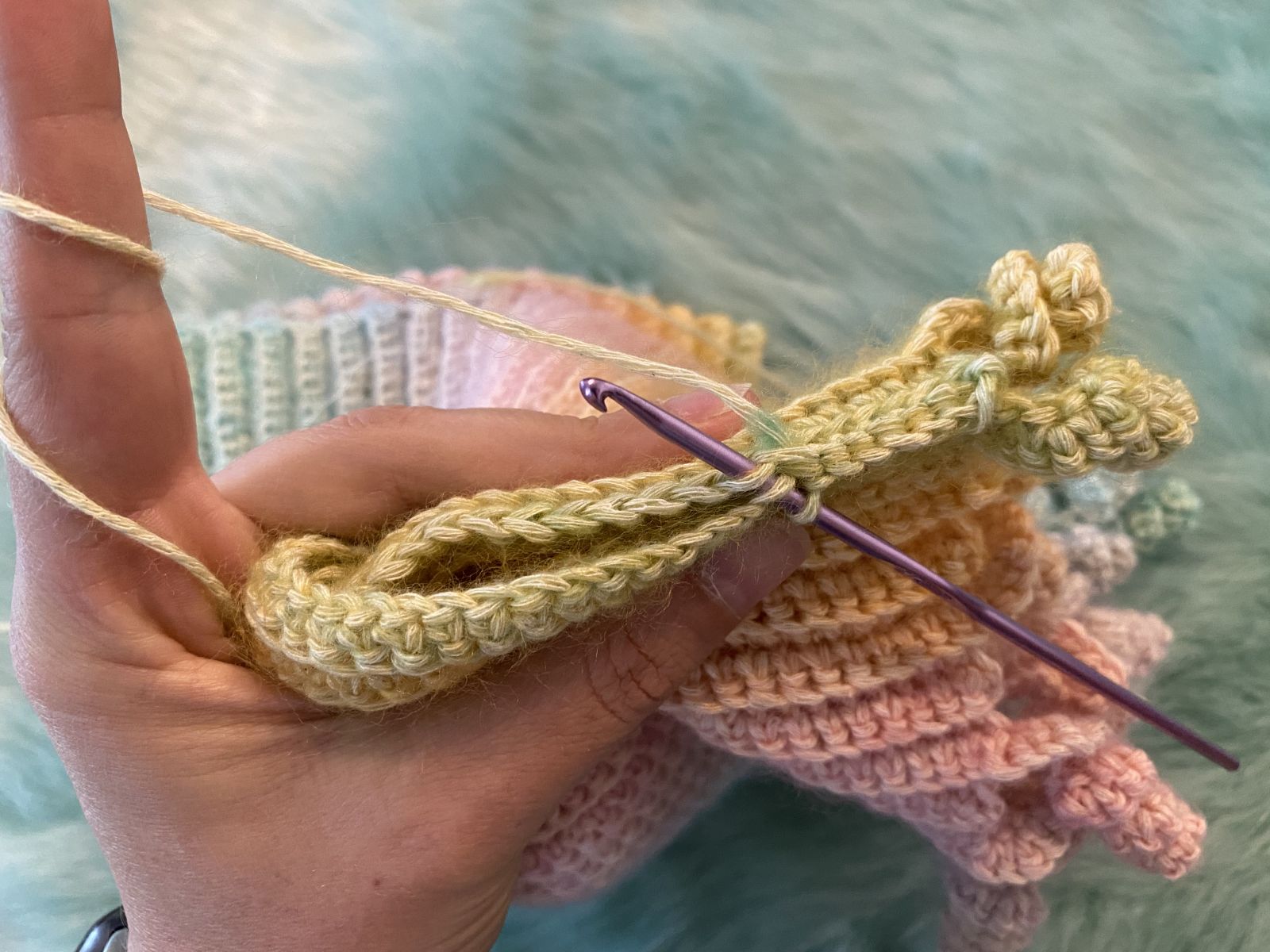 Blog-Inhaltsbild für '2 in 1 Häkelanleitung für super süsse Mütze bzw. Kragenschal'