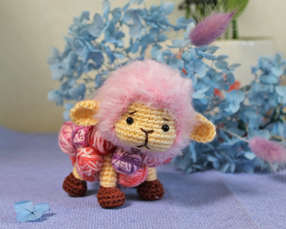 Blog-Inhaltsbild für 'Ein Schaf aus Garnknäuel'