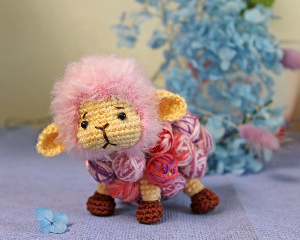 Blog-Inhaltsbild für 'Ein Schaf aus Garnknäuel'