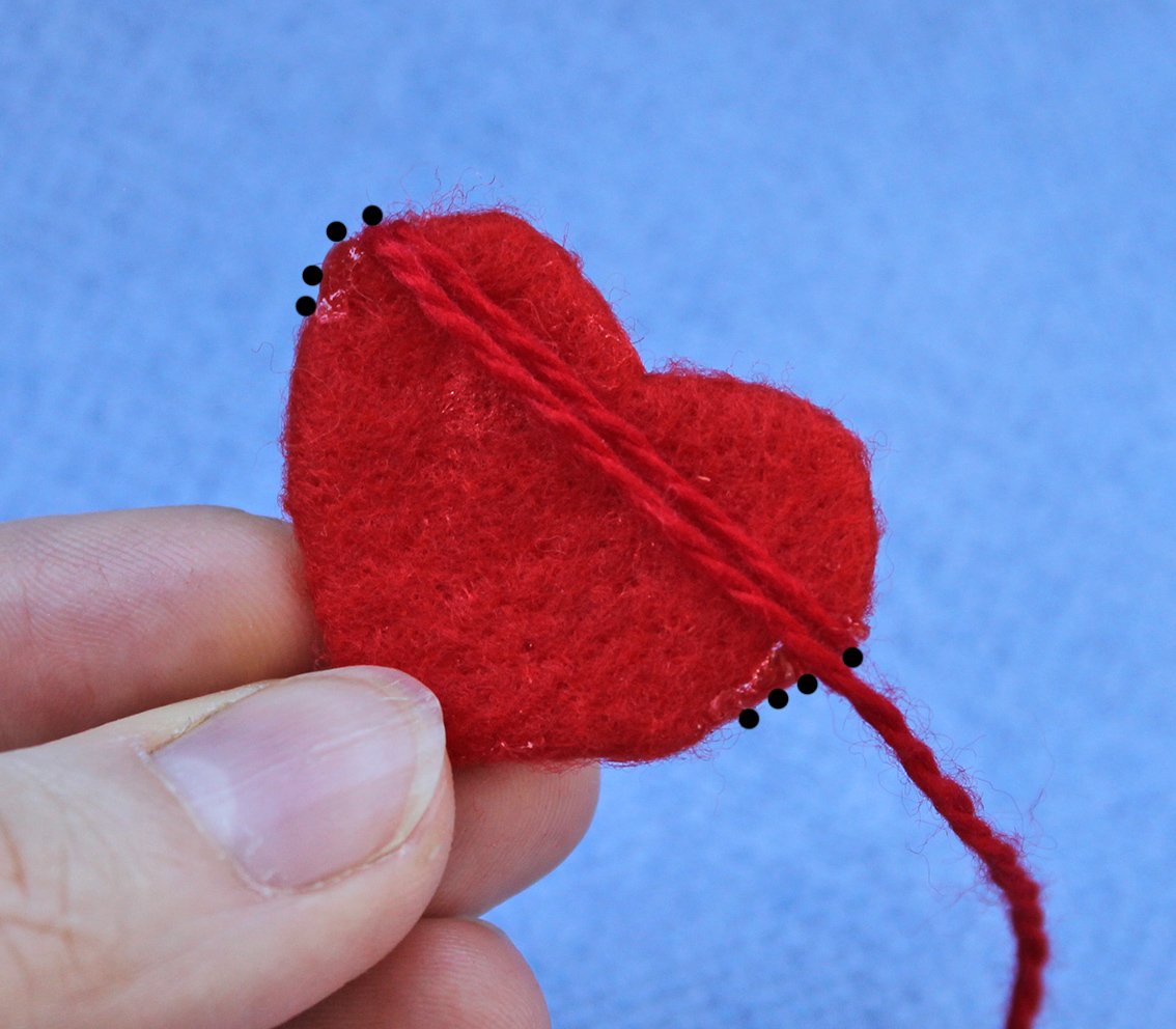 Blog content image for 'Heart & crochet hook brooch'