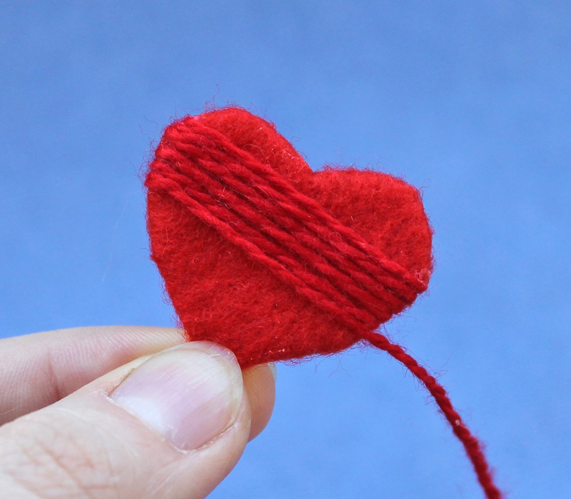 Blog content image for 'Heart & crochet hook brooch'
