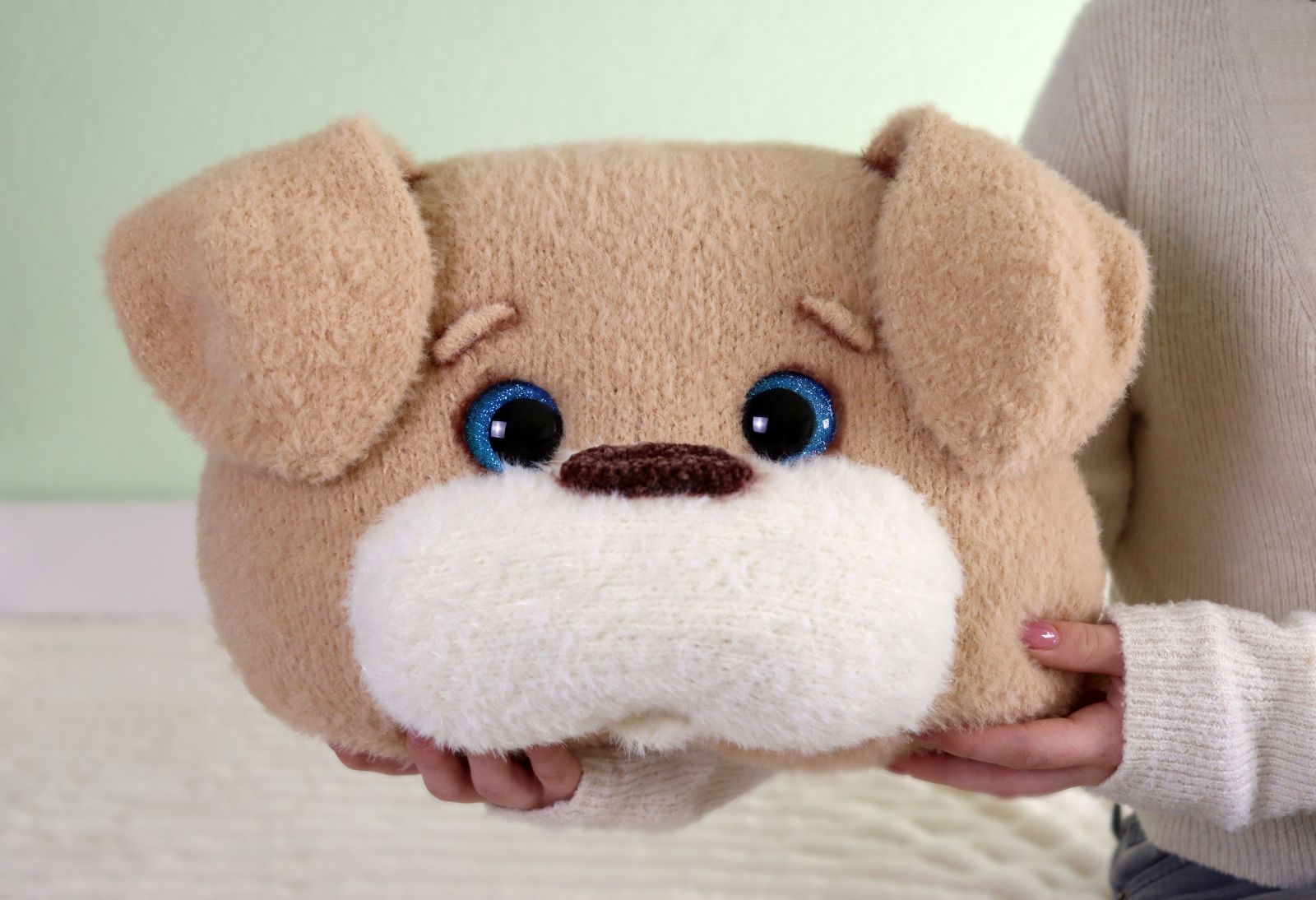 Blog-Inhaltsbild für 'Cuddly Puppy Cushion'