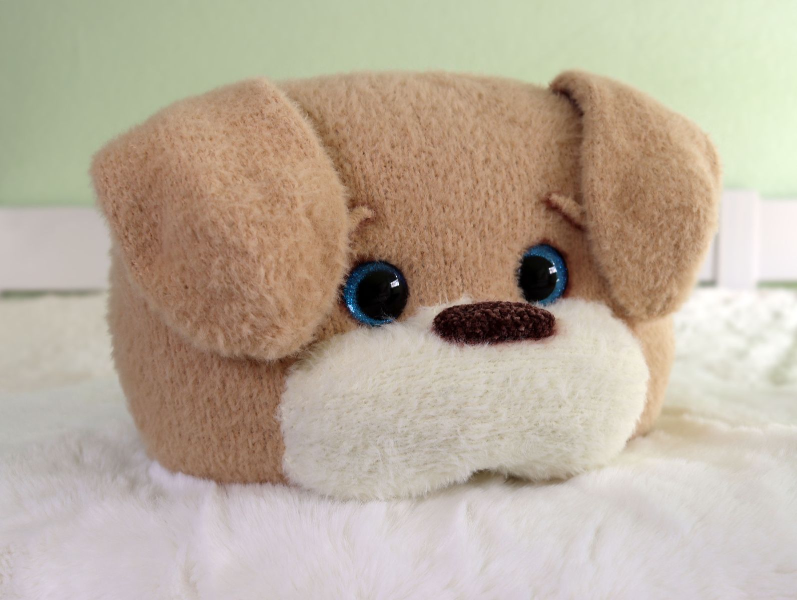 Blog-Inhaltsbild für 'Cuddly Puppy Cushion'