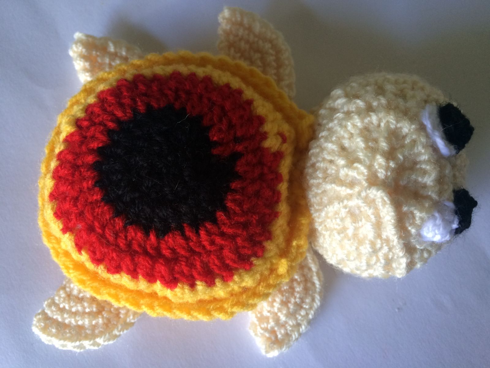 Blog-Inhaltsbild für 'Kostenlose Häkelanleitung - Kleine Fan-Schildkröte'