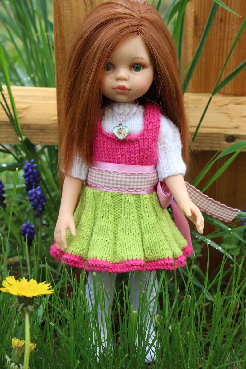 Blog-Inhaltsbild für 'Kostenlose Strickanleitung für Puppen Dirndl'