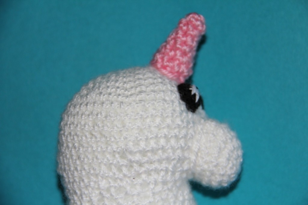 Blog-Inhaltsbild für 'Kostenlose Häkelanleitung - Kleines Einhorn'