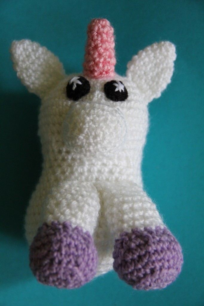 Blog-Inhaltsbild für 'Kostenlose Häkelanleitung - Kleines Einhorn'