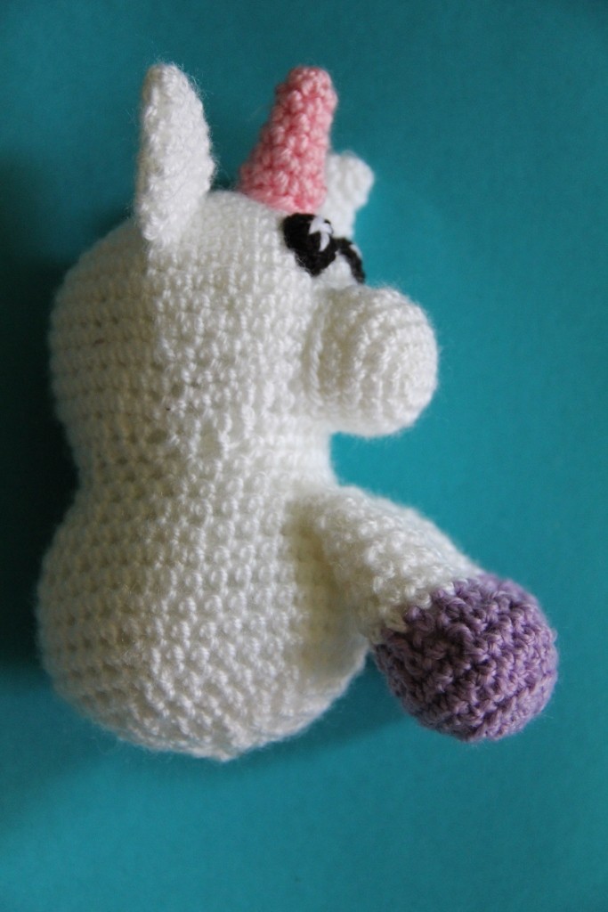 Blog-Inhaltsbild für 'Kostenlose Häkelanleitung - Kleines Einhorn'