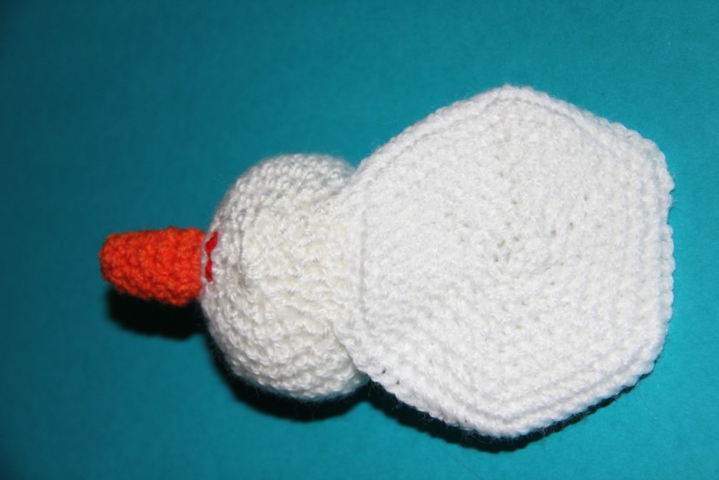 Blog-Inhaltsbild für 'Kostenlose Häkelanleitung - Geschenkidee - Kleiner Schneemann als Untersetzer'