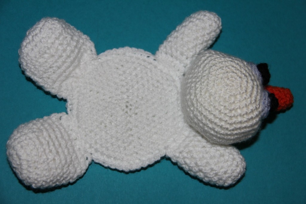 Blog-Inhaltsbild für 'Kostenlose Häkelanleitung - Geschenkidee - Kleiner Schneemann als Untersetzer'