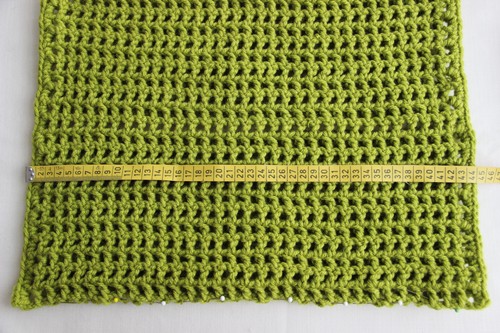 Blog-Inhaltsbild für 'Kostenlose Häkelanleitung: Kissen mit Fransen aus Wollresten - für Häkelanfänger geeignet'