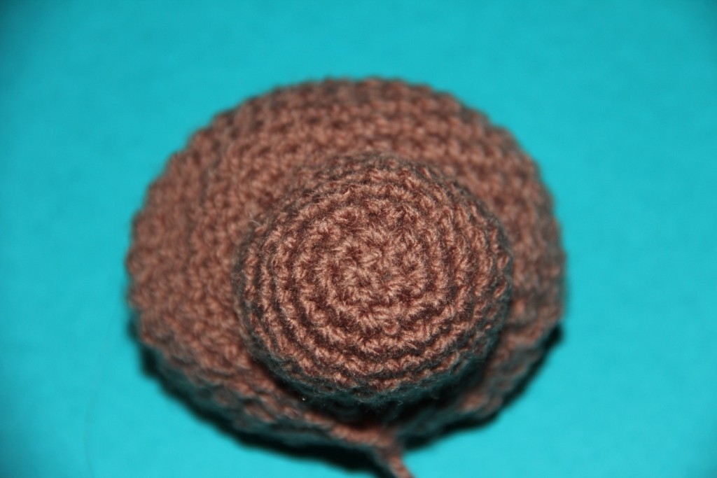 Blog-Inhaltsbild für 'Kostenlose Häkelanleitung - Geschenkidee - Kleines Rentier als Untersetzer'