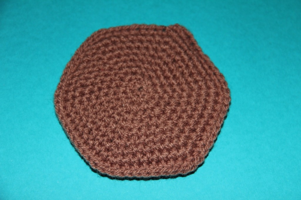 Blog-Inhaltsbild für 'Kostenlose Häkelanleitung - Geschenkidee - Kleines Rentier als Untersetzer'