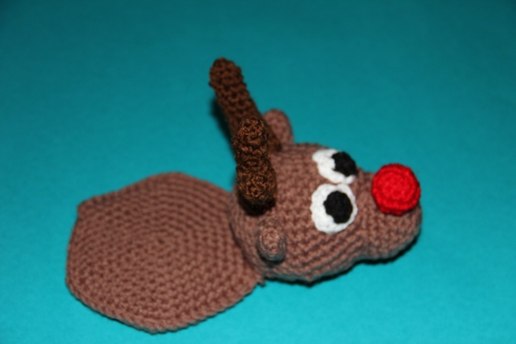 Blog-Inhaltsbild für 'Kostenlose Häkelanleitung - Geschenkidee - Kleines Rentier als Untersetzer'