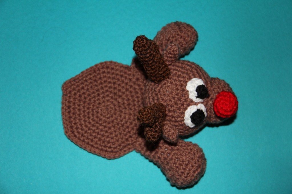 Blog-Inhaltsbild für 'Kostenlose Häkelanleitung - Geschenkidee - Kleines Rentier als Untersetzer'