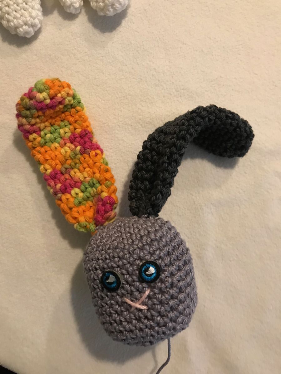 Blog-Inhaltsbild für 'Hase mit Korb häkeln'