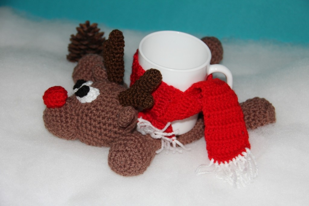Blog-Inhaltsbild für 'Kostenlose Häkelanleitung - Geschenkidee - Kleines Rentier als Untersetzer'