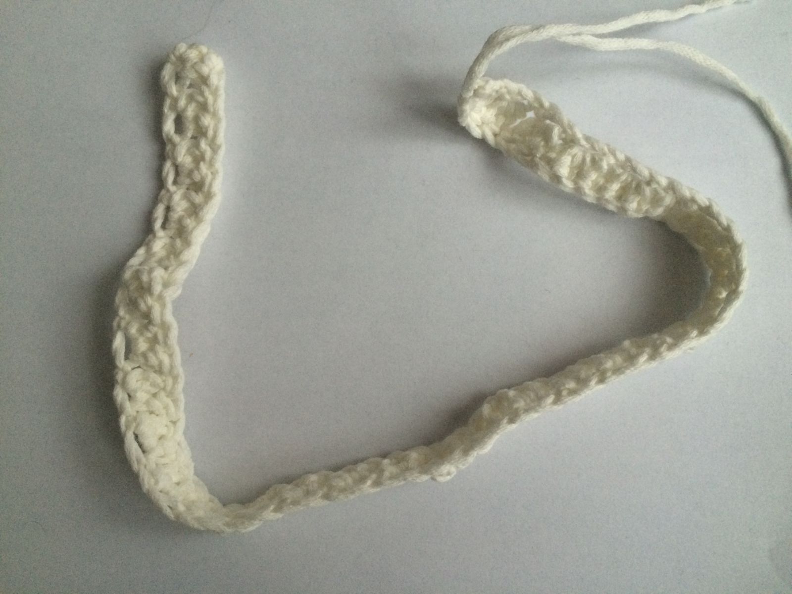 Blog-Inhaltsbild für 'Laufgitterorganizer, kostenlose Häkelanleitung von Wolldiamant'