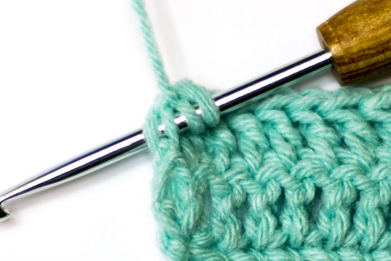 Blog-Inhaltsbild für 'Stäbchen mit Fußschlingen häkeln'