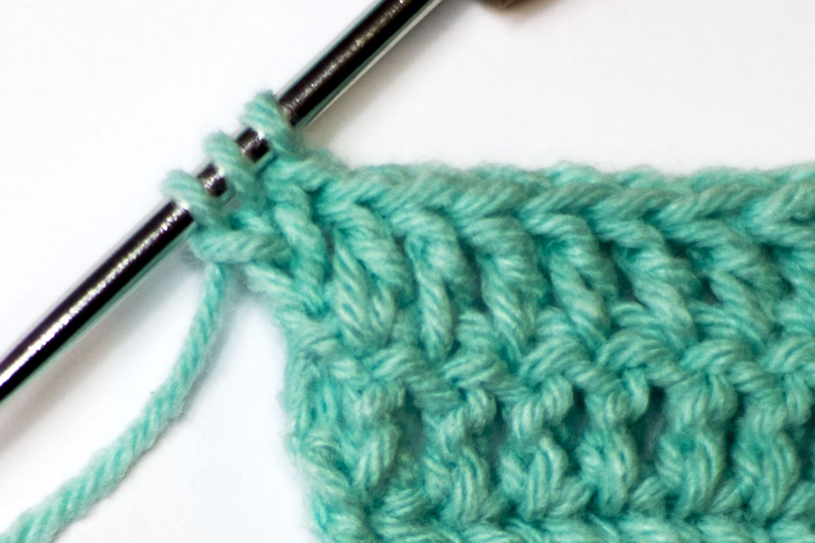 Blog-Inhaltsbild für 'Stäbchen mit Fußschlingen häkeln'