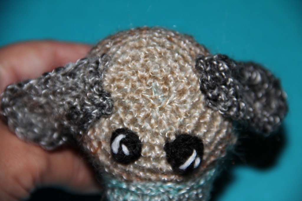 Blog-Inhaltsbild für 'Kostenlose Häkelanleitung - Kleiner Hund'